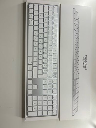 Apple Magic Keyboard with Touch ID and Numeric Keypad