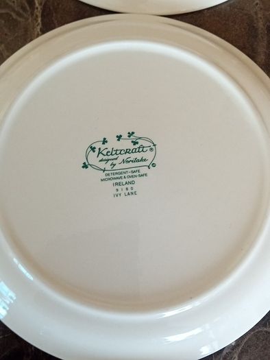 Keltcraft Ivy Lane Plates x 3