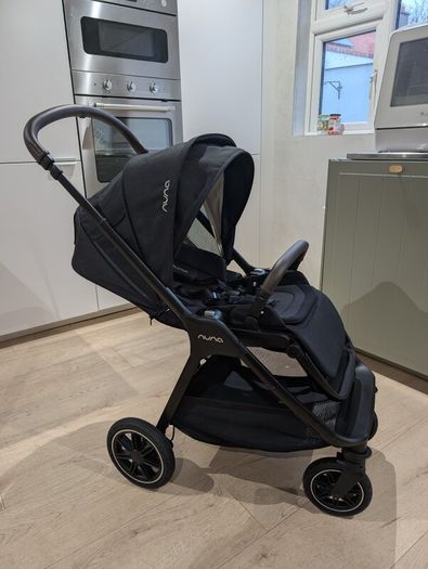 Nuna Triv Next pushchair
