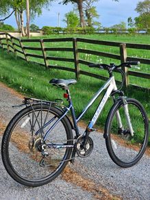 Carrera bike. Cycle Hybrid bike