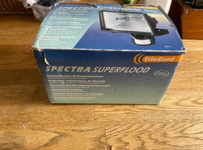 Flood light