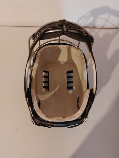 azzurri hurling helmet