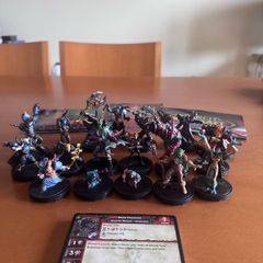 World of Warcraft Miniatures Game - 18 Figures + Hero Cards & Accessories - WoW Lot