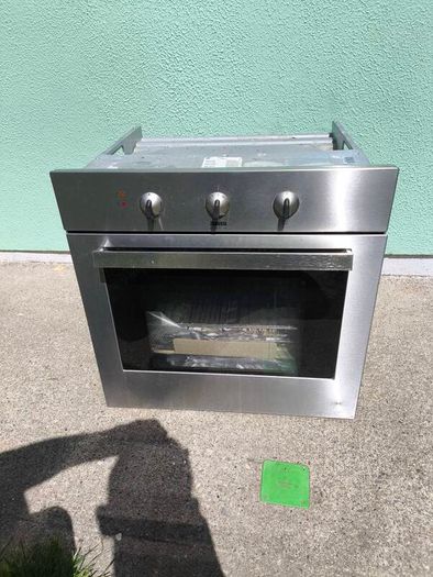 Zanussi oven