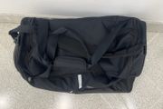 Nike shoulder Duffle travel training gym Large Bag 69L Black brand new with tag
