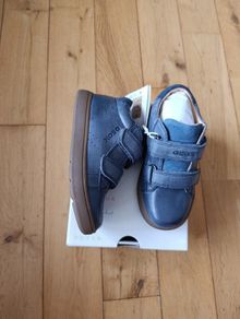 geox boys shoes EU 25/UK 7.5