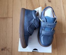 geox boys shoes EU 25/UK 7.5