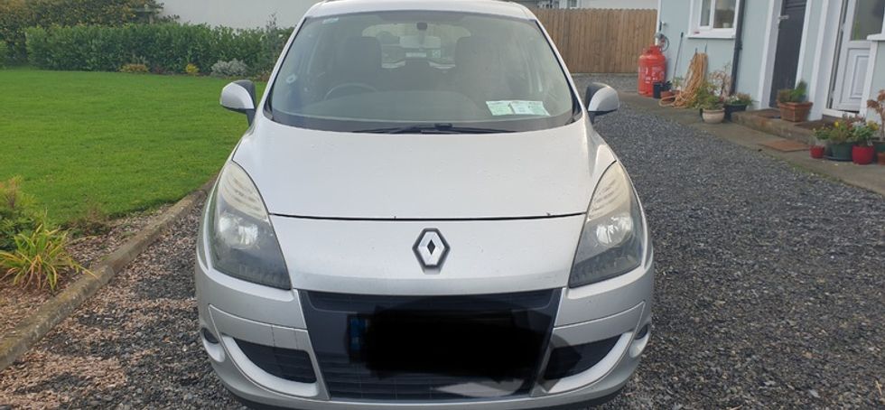 2010 Renault Scenic