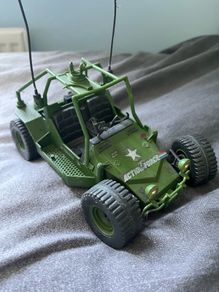 action force AWE Striker