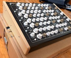 Vermona Perfourmer MKII Mk2 Synthesizer
