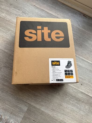 Site Onyx Safety Boots UK 7  Like New  Waterproof S3