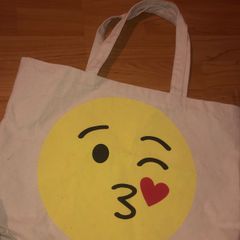 Emoji bag