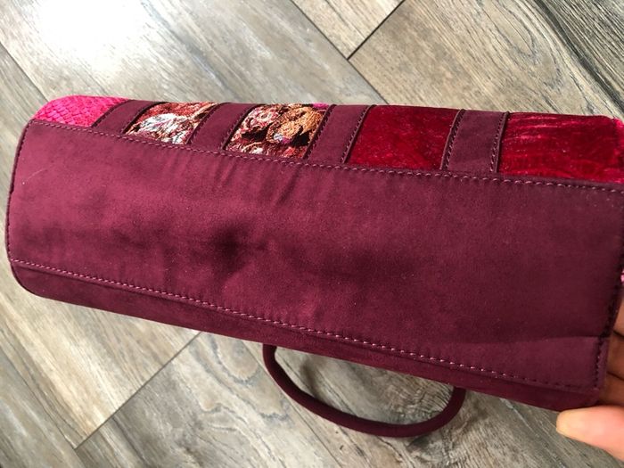 Handbag