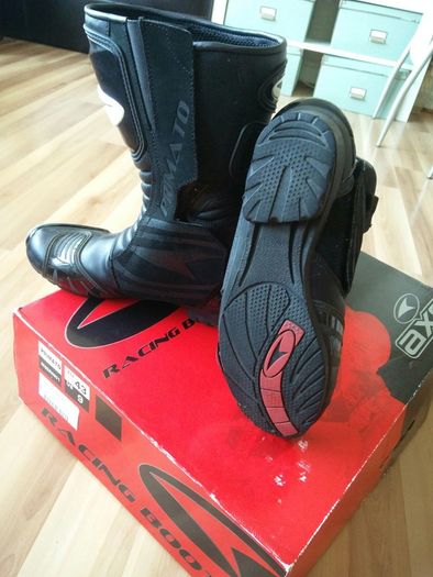 AXO boots