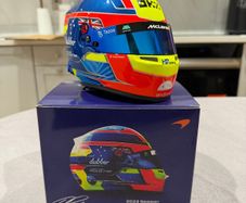 Oscar Piastri 2023 Rookie Season 1/2 Scale Helmet