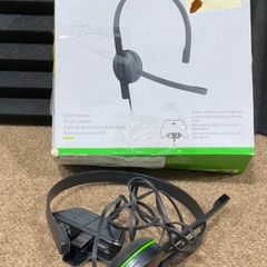 xbox 360 Accessory, headphone with mic and adapter to connect to joystick.