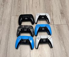 Playstation 5 controllers