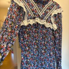 H&M Floral Lace.  Detail Dress   Vintage Prairie Style (Size [Insert Size