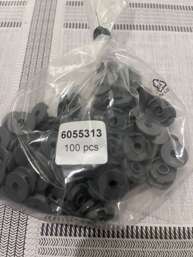 LEGO 5300 piece's 23 bags
