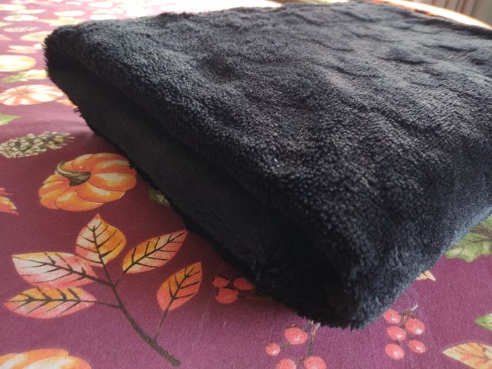 Disney Mickey Mouse Embossed Throw