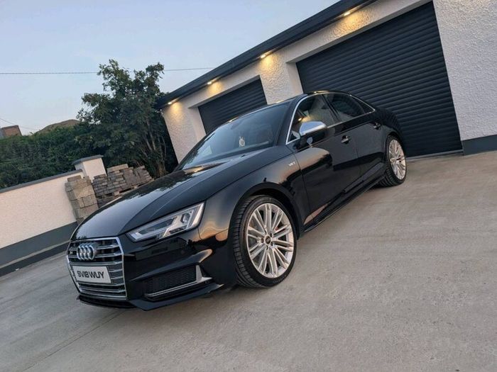 Audi s4 b9