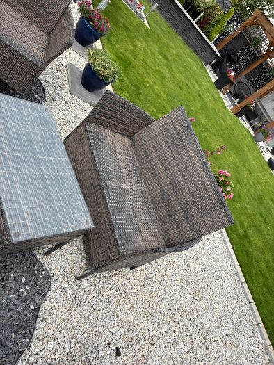 Garden Furniture in great condition.