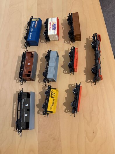 Hornby Wagons - 10 off