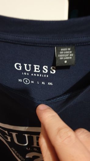 guess small navy t shirt