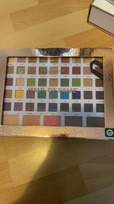 Large eyeshadow palet brand new