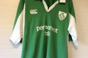 Ireland Rugby Jersey. Triple Crown Winning Jersey From Year 2006. Official Canterbury IRFU Home Jersey. Authentic Original From The Time. Not A Modern Day Remake.