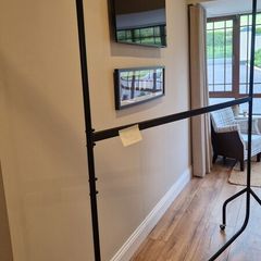 Metal heavy duty clothes rail