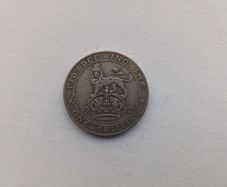 English One Shilling 1922.
