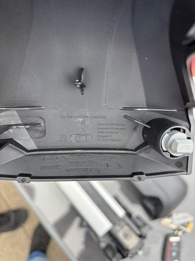 Thule Roof Bars 7207