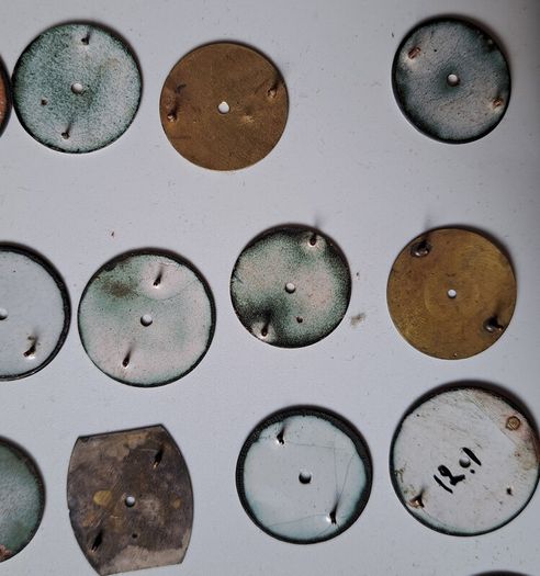 Selection of 32 Vintage Wrist & Fob Watch Dials