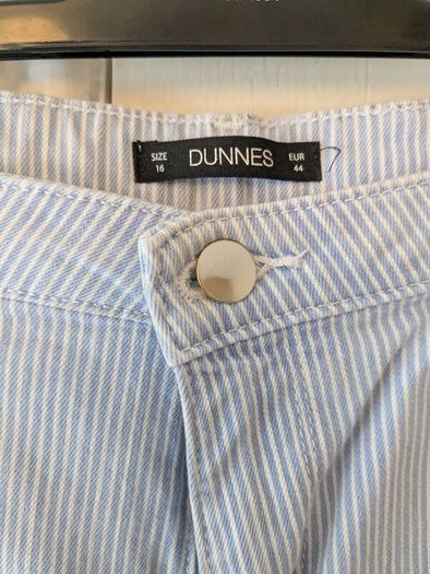 Dunnes shorts size 16