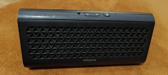 creative airwave Bluetooth speaker