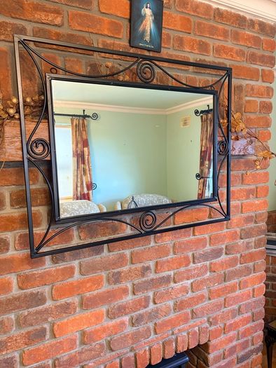 mirror