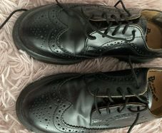 Dr Marten Brogues