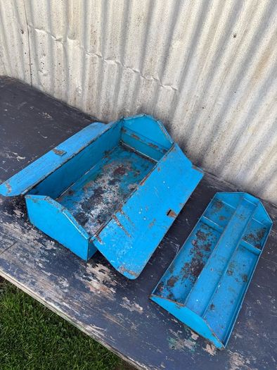 Vintage Eletricians toolbox
