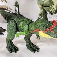 Jurassic World Sinotyrannus Dinosaur