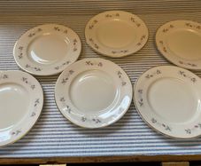 6 1950's gold rimmed plates