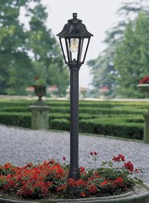 Mizar Post & Anna Lantern Head