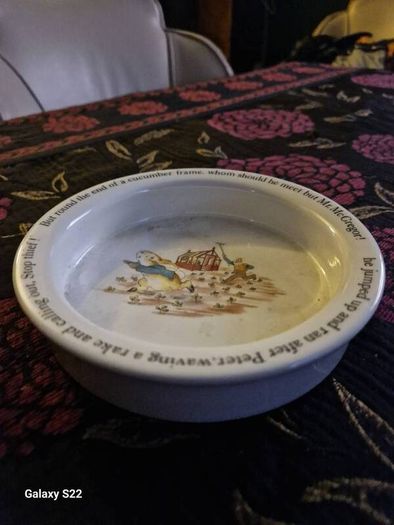 Vintage Wedgewood peter Rabbit nursery bowl