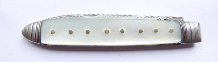 Antique Sterling Silver and Mother of Pearl Knife 1820s. 20,7g