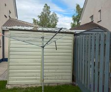 Clothes line