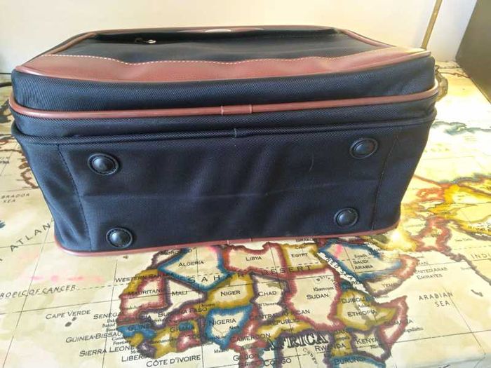 Samsonite Case - Ryan Air