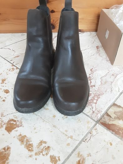 Mackey Nubuck Jodphur boots