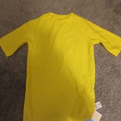 NEW.boy's swim top/swimwear. Size 31/32