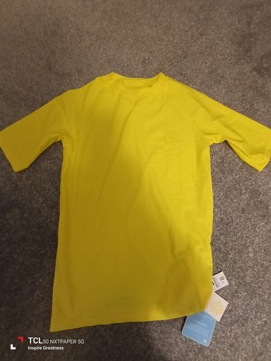NEW.boy's swim top/swimwear. Size 31/32