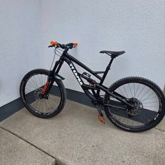 ful suspension mountain bike